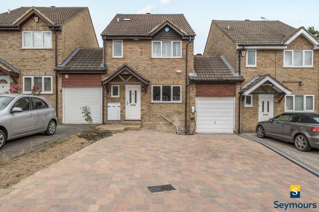 Tychbourne Drive, Guildford GU4 3 bed link detached house for sale