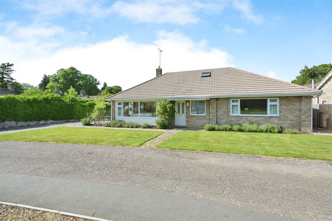 5 bed detached house