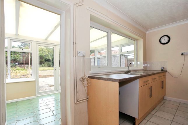 2 bedroom detached bungalow for sale