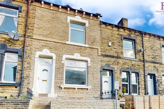 Martin Street, Brighouse 4 bed terraced house for sale