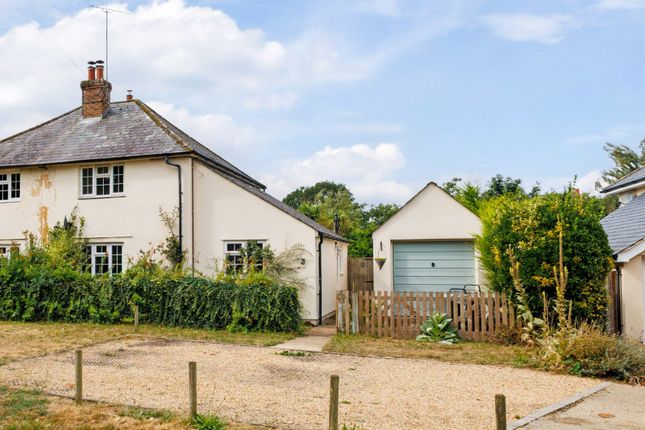 New Town Road, Storrington... 2 bed semi