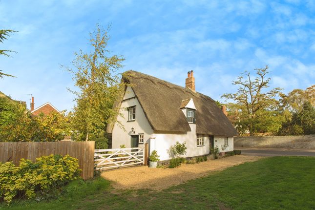 3 bed detached house