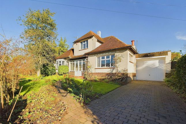 4 bedroom detached bungalow for sale