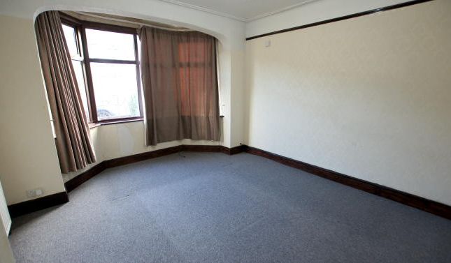 1 bed end terrace house