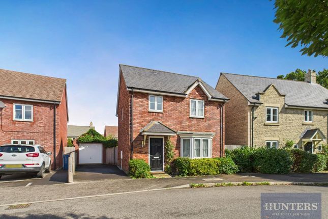 Symphony Road, Hatherley, Cheltenham 3 bed detached house for sale