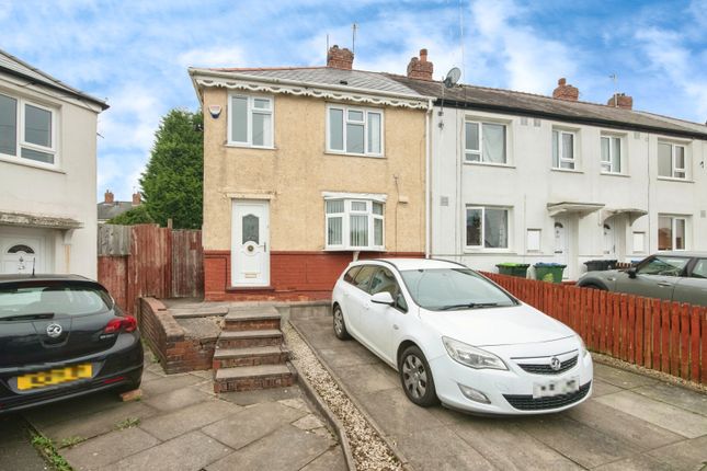 3 bedroom end of terrace house for sale