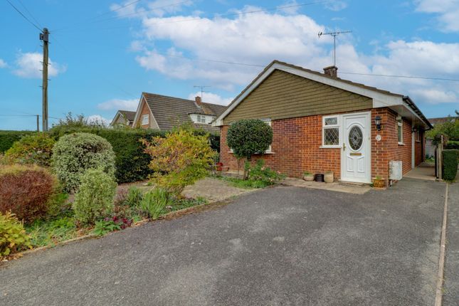 Oakengrove Close, High Wycombe HP15 3 bed bungalow for sale