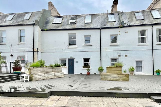 Bishops Place, Paignton 2 bed flat for sale