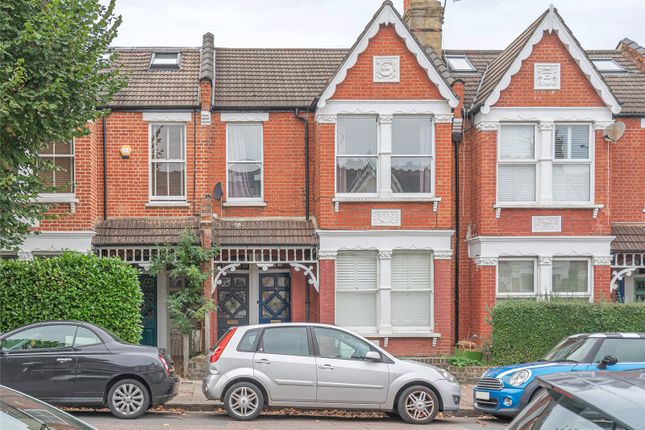 Princes Avenue, London, N22 2 bed maisonette for sale