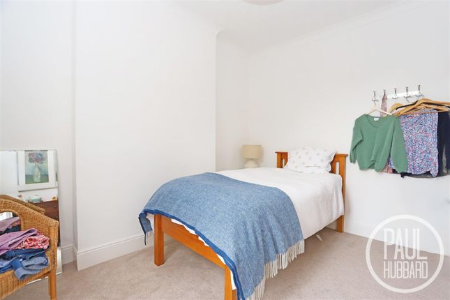 London Road South, Lowestoft, NR33 3 bed block of apartments for sale