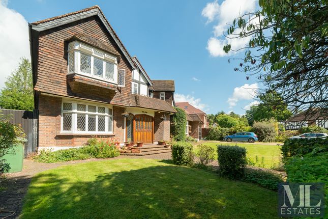 6 bedroom detached house for sale