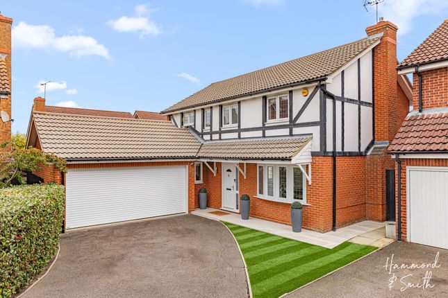 Kestrel Road, Waltham Abbey EN9 4 bed detached house for sale