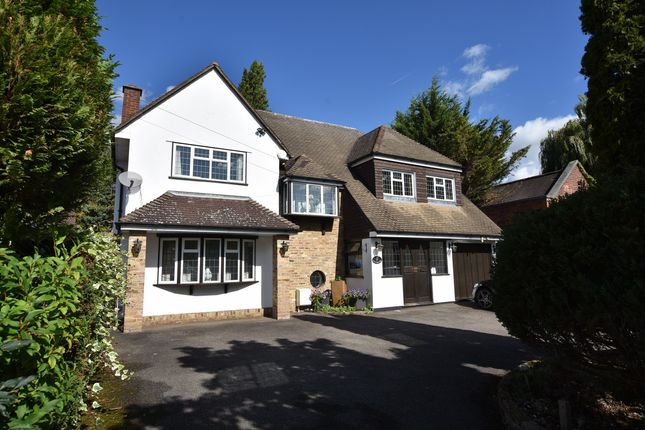 Brookside, Hornchurch, RM11 5 bed detached house for sale