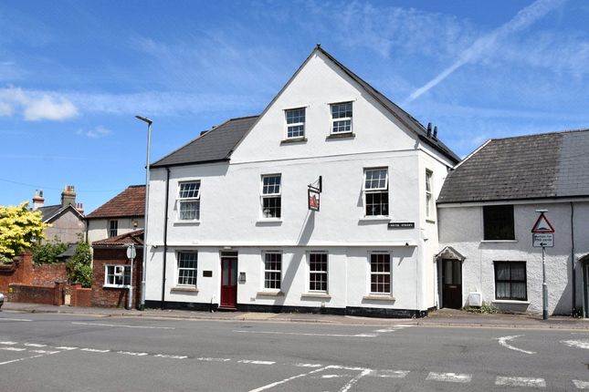 South Street, Wellington, Somerset, TA21 1 bed apartment for sale