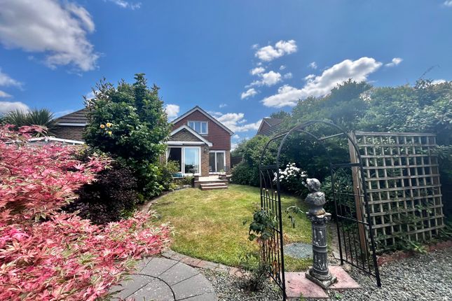 2 bedroom detached house for sale