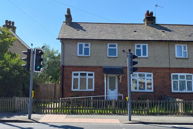 Spitalfield Lane, Chichester 3 bed semi