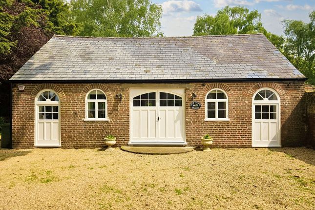 2 bedroom coach house for sale