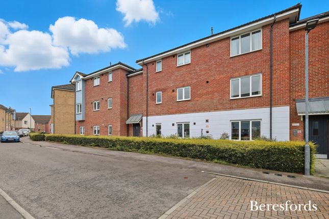 Willow Road, Dunmow, CM6 2 bed apartment for sale