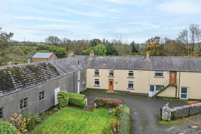 5 bed detached house