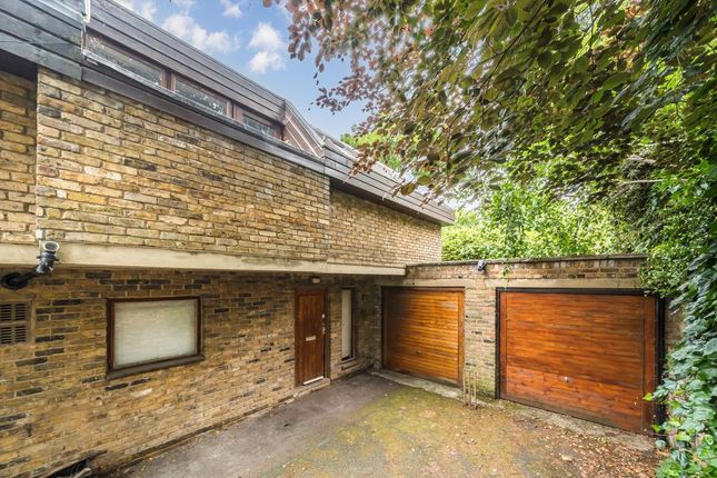 Bellgate Mews, London NW5 3 bed house for sale