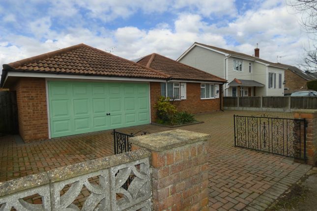 West Mersea, CO5 2 bed bungalow for sale