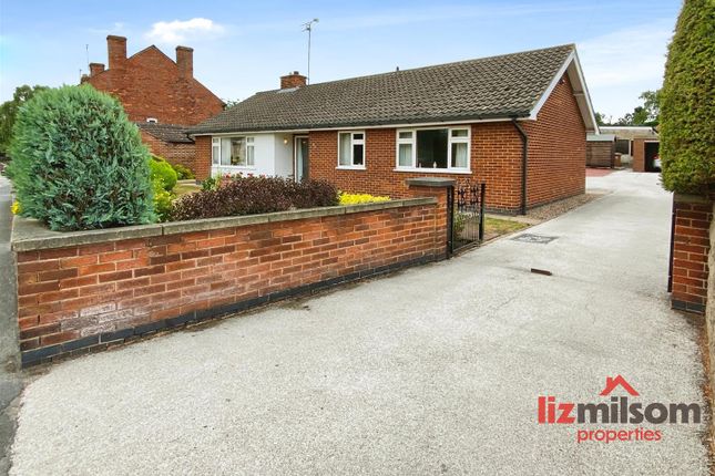 Bretby Road, Newhall, Swadlincote DE11 3 bed detached bungalow for sale