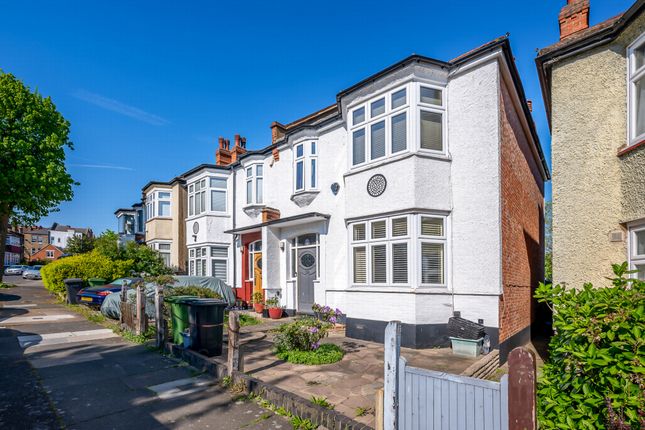 Tannsfield Road, Sydenham, SE26 3 bed house for sale