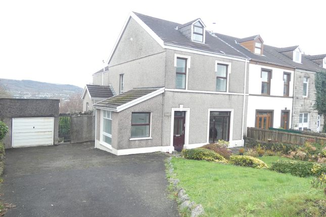 4 bedroom end of terrace house for sale