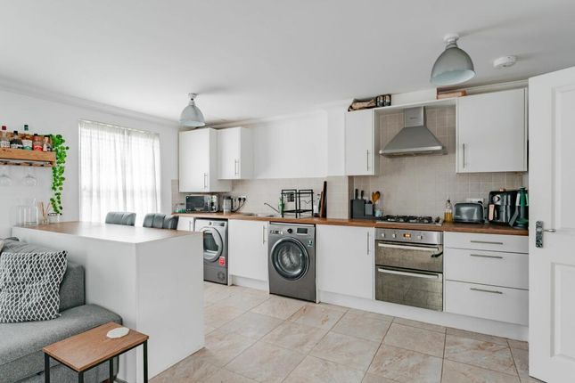 St. James Park Road, Northampton 2 bed apartment for sale