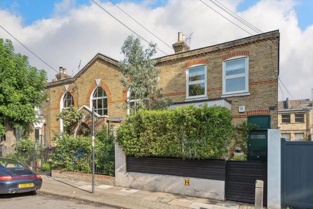 2 bed semi-detached house