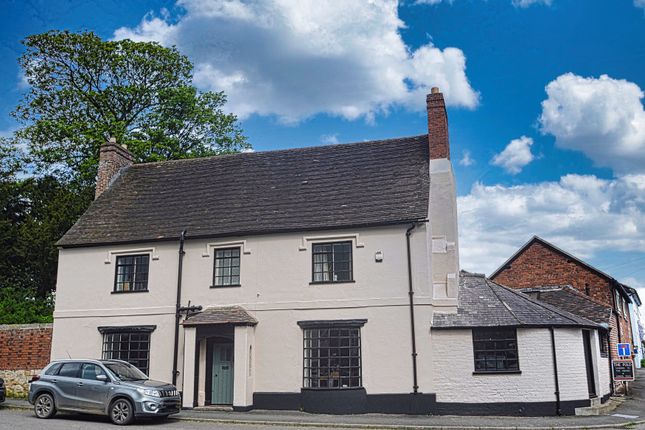 Main Road, Dorrington, SY5 5 bed detached house for sale