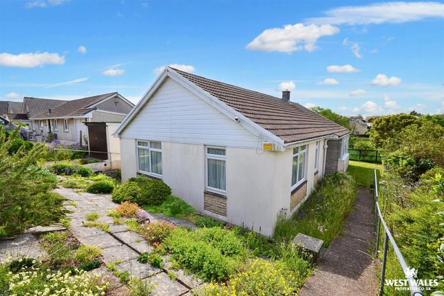 Bunkers Hill, Milford Haven 3 bed detached bungalow for sale