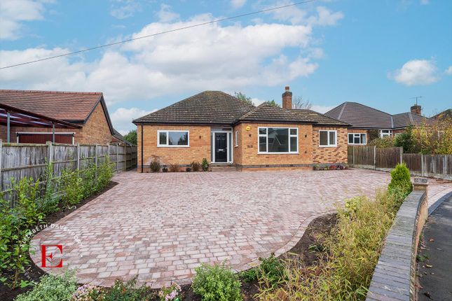 4 bedroom detached bungalow for sale