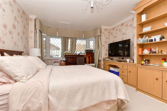 3 bed terraced house