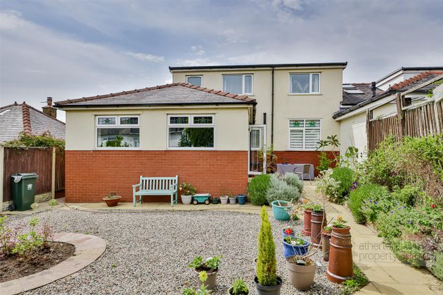Beauley Avenue, Simonstone, Ribble... 4 bed semi