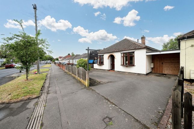 Warstones Road, Wolverhampton WV4 2 bed detached bungalow for sale