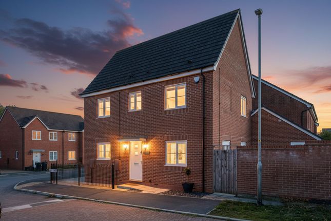 Jenson Street, Cofton Hackett, B45 3 bed detached house for sale