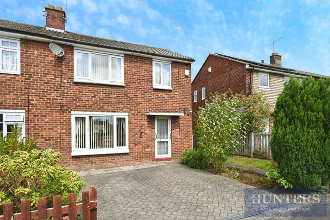 Shaw Leys, Yeadon, Leeds 3 bed house for sale
