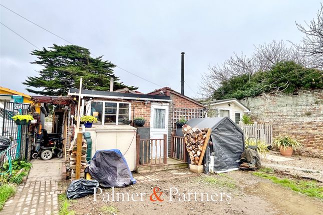 Tower Estate, Point Clear Bay... 2 bed bungalow for sale