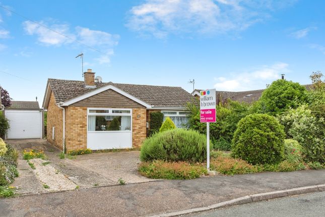 2 bed detached bungalow