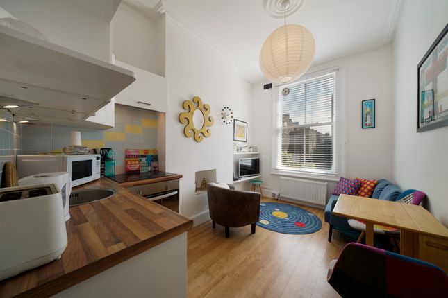 Coomassie Road, London 1 bed apartment for sale