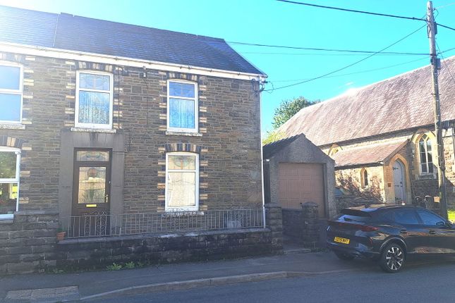 Cwmamman Road, Garnant, Ammanford, SA18 3 bed semi