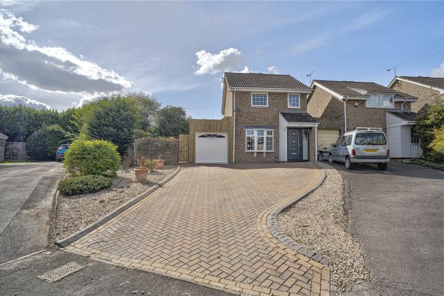 Belsay, West Swindon, Wiltshire, SN5 3 bed detached house for sale