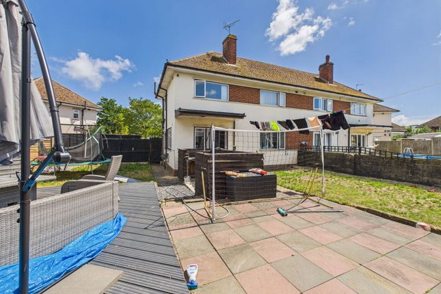 Hamilton Close, Ramsgate CT12 3 bed semi