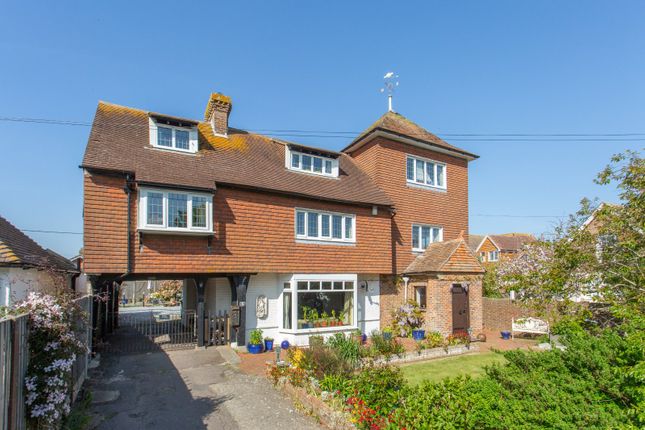 Sycamore Gardens, Dymchurch, Romney... 8 bed detached house for sale
