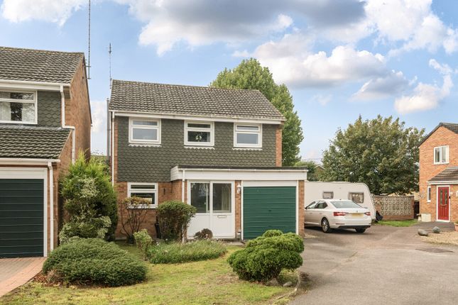 Edgar Row Close, Wroughton, Swindon, SN4 3 bed detached house for sale