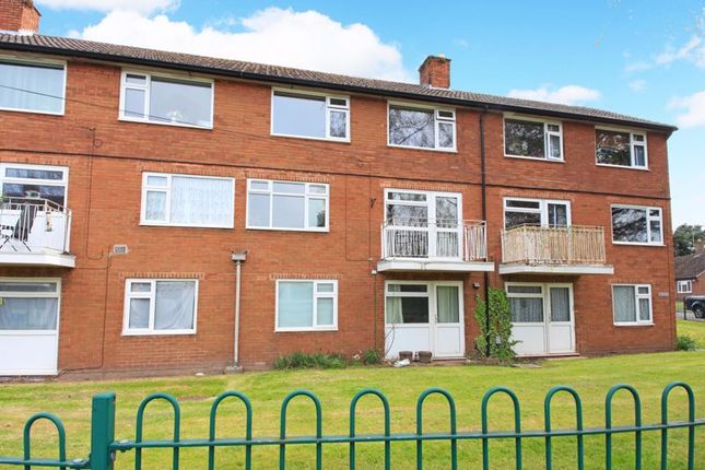2 bedroom maisonette for sale