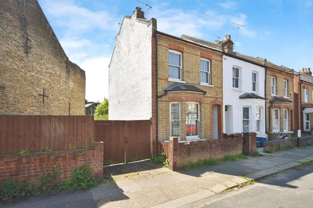 Brook Road South, Brentford 2 bed end of terrace house for sale