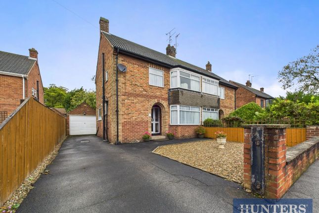 Grayburn Lane, Beverley, HU17 8JR 3 bed semi