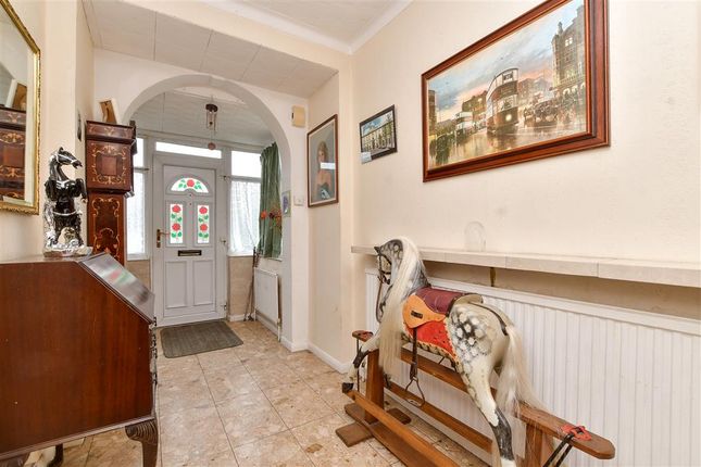 3 bed end terrace house